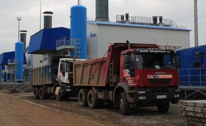Компания Техоптимум-разработка котлована и вывоз грунта.
Cамосвал IVECO Trakker 380 компании Техоптимум.